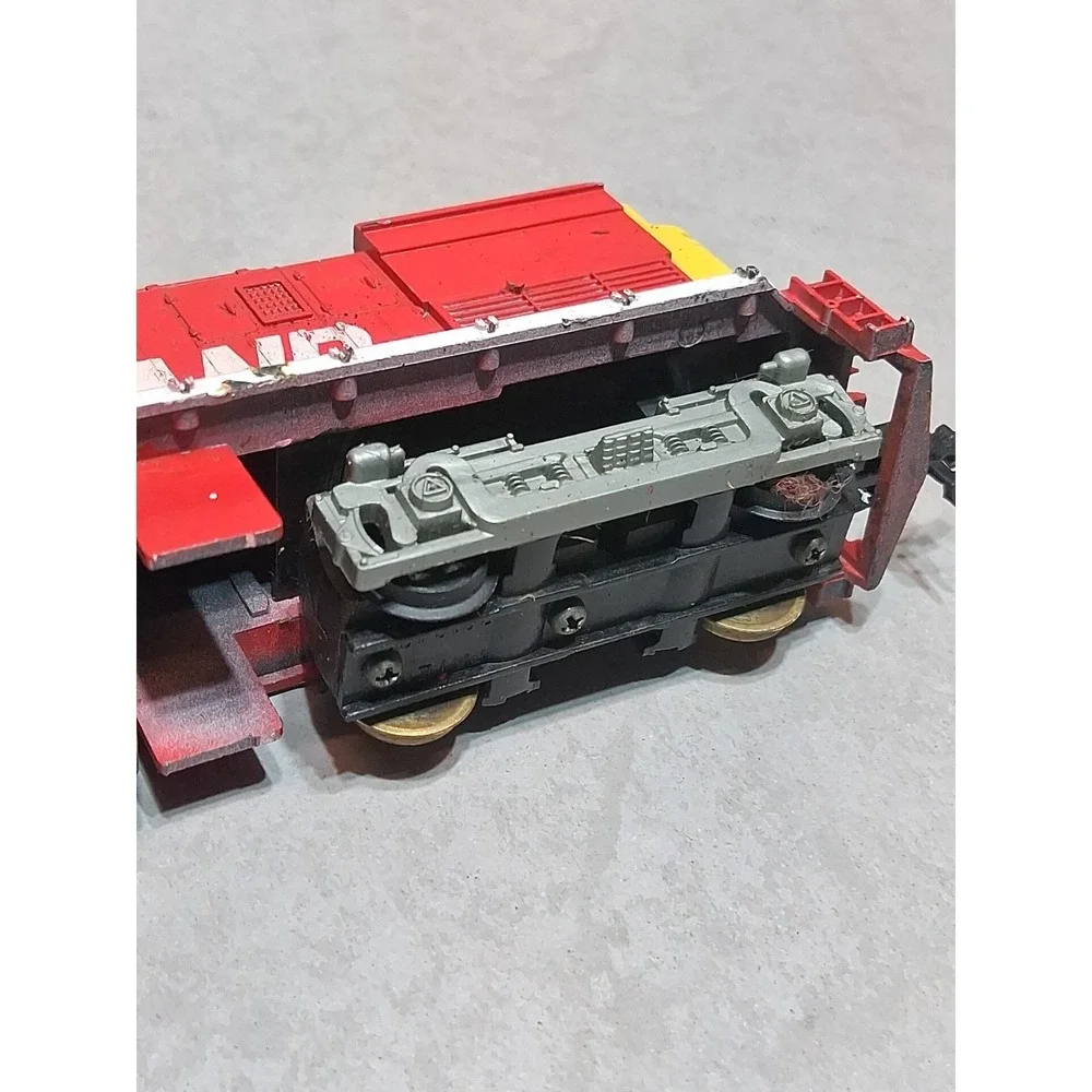 VTG TYCO Rock Island Diesel Engine Locomotive HO Electric Model Train Untested